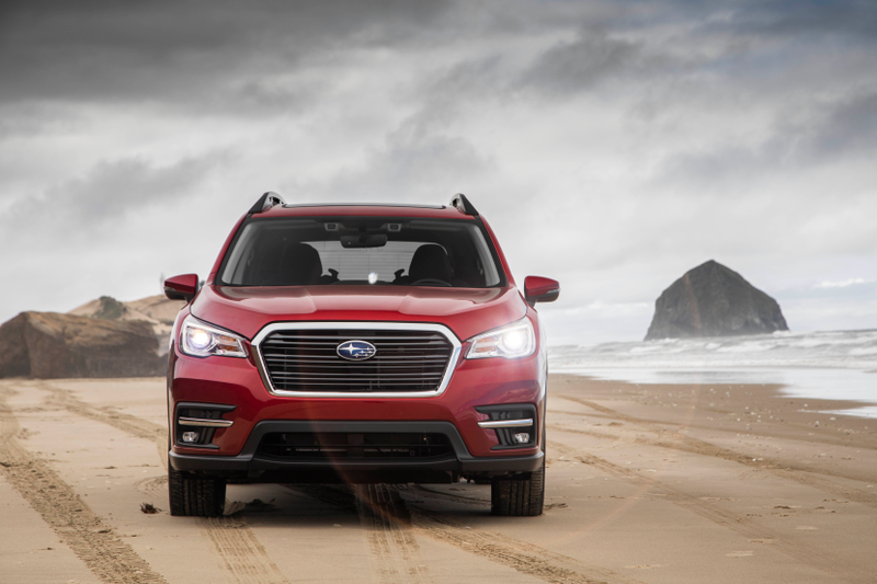 Illustration for article titled The 2019 Subaru Ascent Is The Three-Row SUV That Actually Feels Like A Subaru